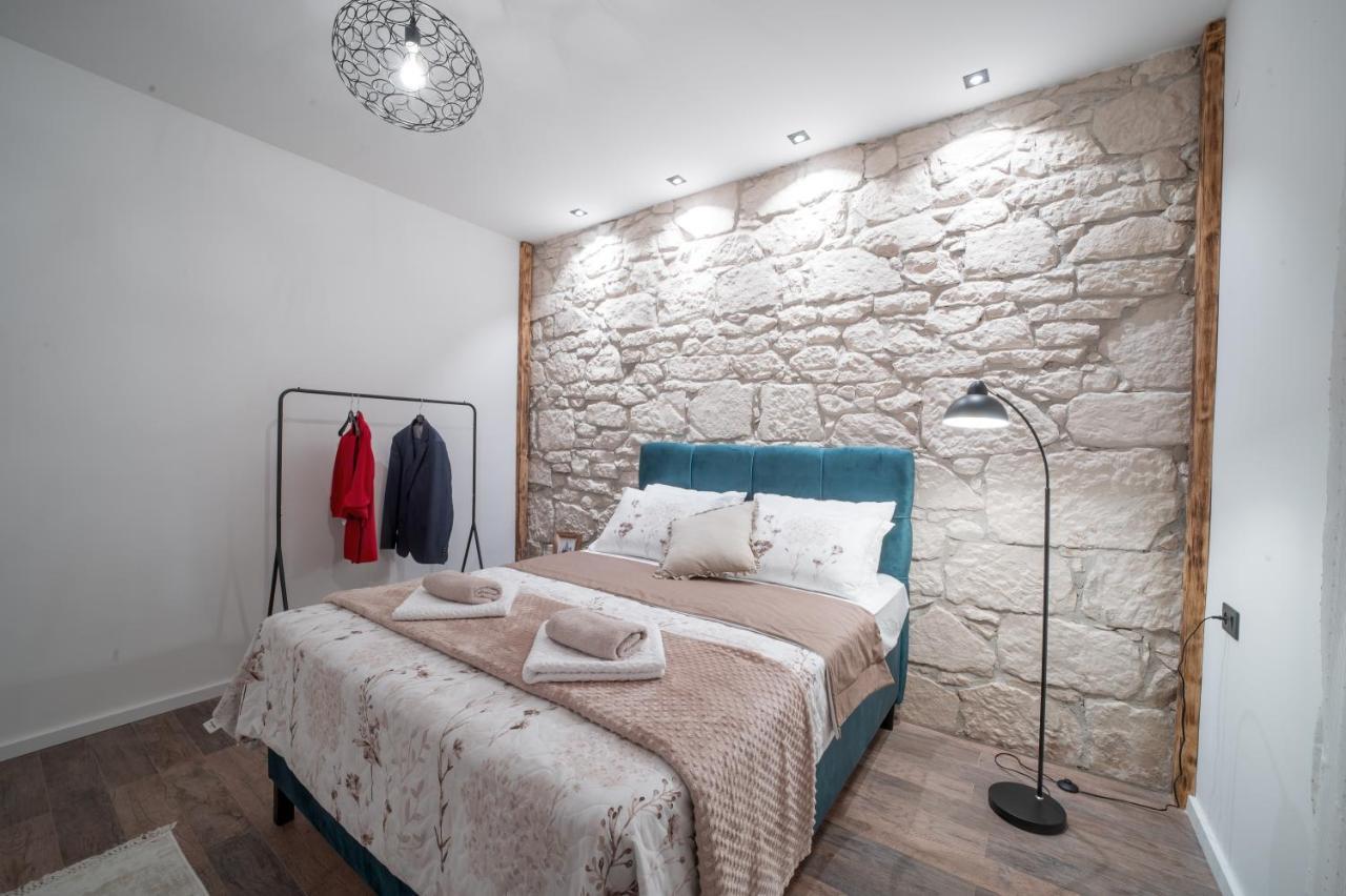 Ema'S Oasis Mostar House, Your Perfect Getaway, Free Private Parking And Garden ภายนอก รูปภาพ