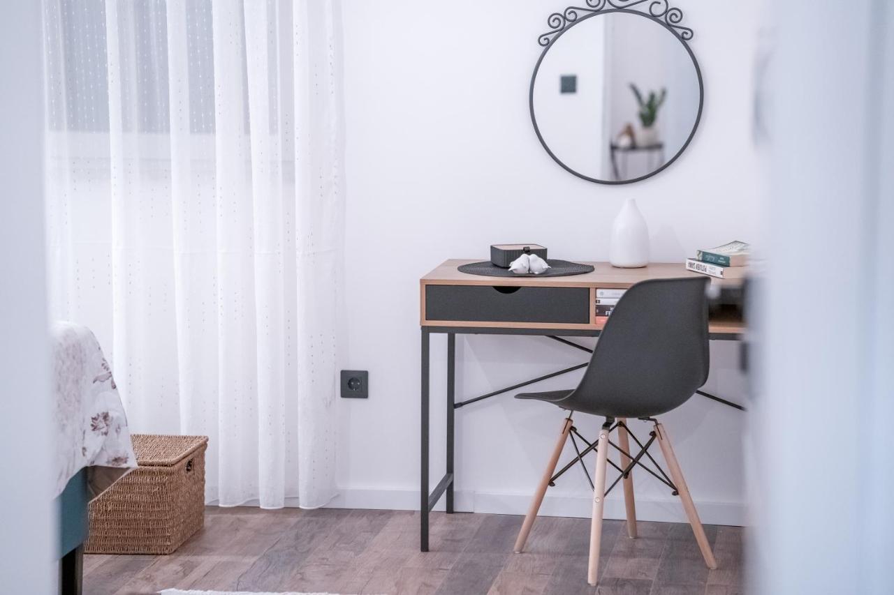 Ema'S Oasis Mostar House, Your Perfect Getaway, Free Private Parking And Garden ภายนอก รูปภาพ