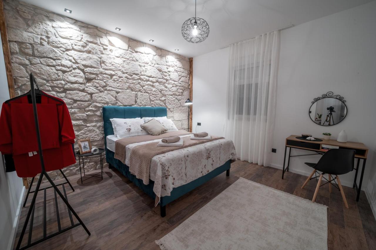 Ema'S Oasis Mostar House, Your Perfect Getaway, Free Private Parking And Garden ภายนอก รูปภาพ
