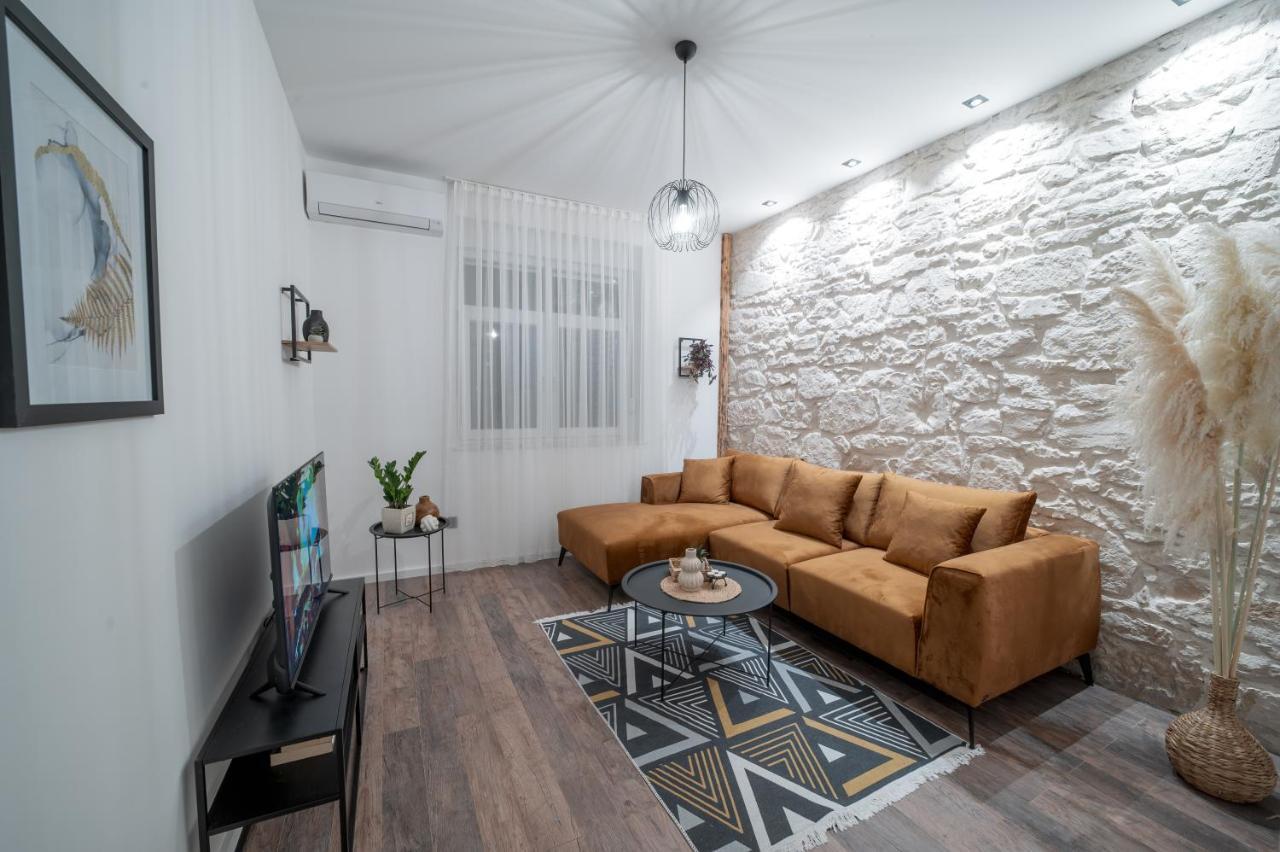 Ema'S Oasis Mostar House, Your Perfect Getaway, Free Private Parking And Garden ภายนอก รูปภาพ